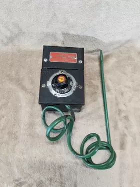 P4-B CLEPCO Smart Thermostat Crg Volt Amp